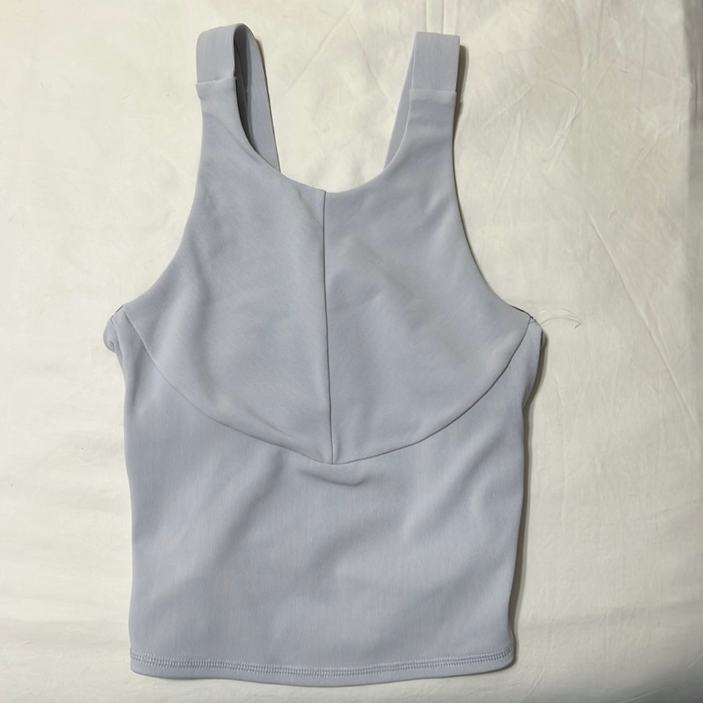 Vuori NWOT Light Purple Top